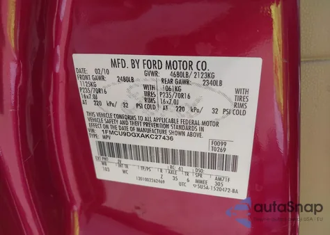 2010 Ford Escape Xlt z USA, uszkodzony, nr VIN 1FMCU9DGXAKC27436